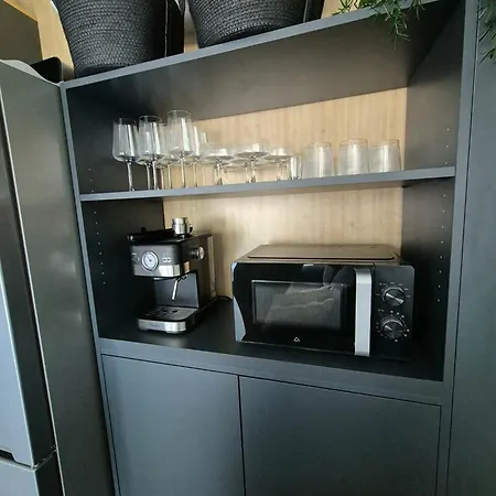 Brava Mobile Home, Kamp Heron Island, Drage
