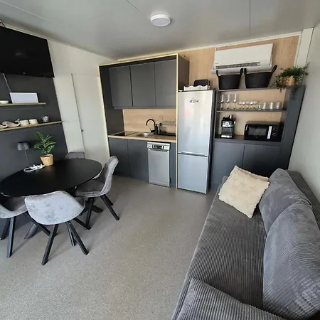 Apartment Brava Mobile Home, Kamp Heron Island, *